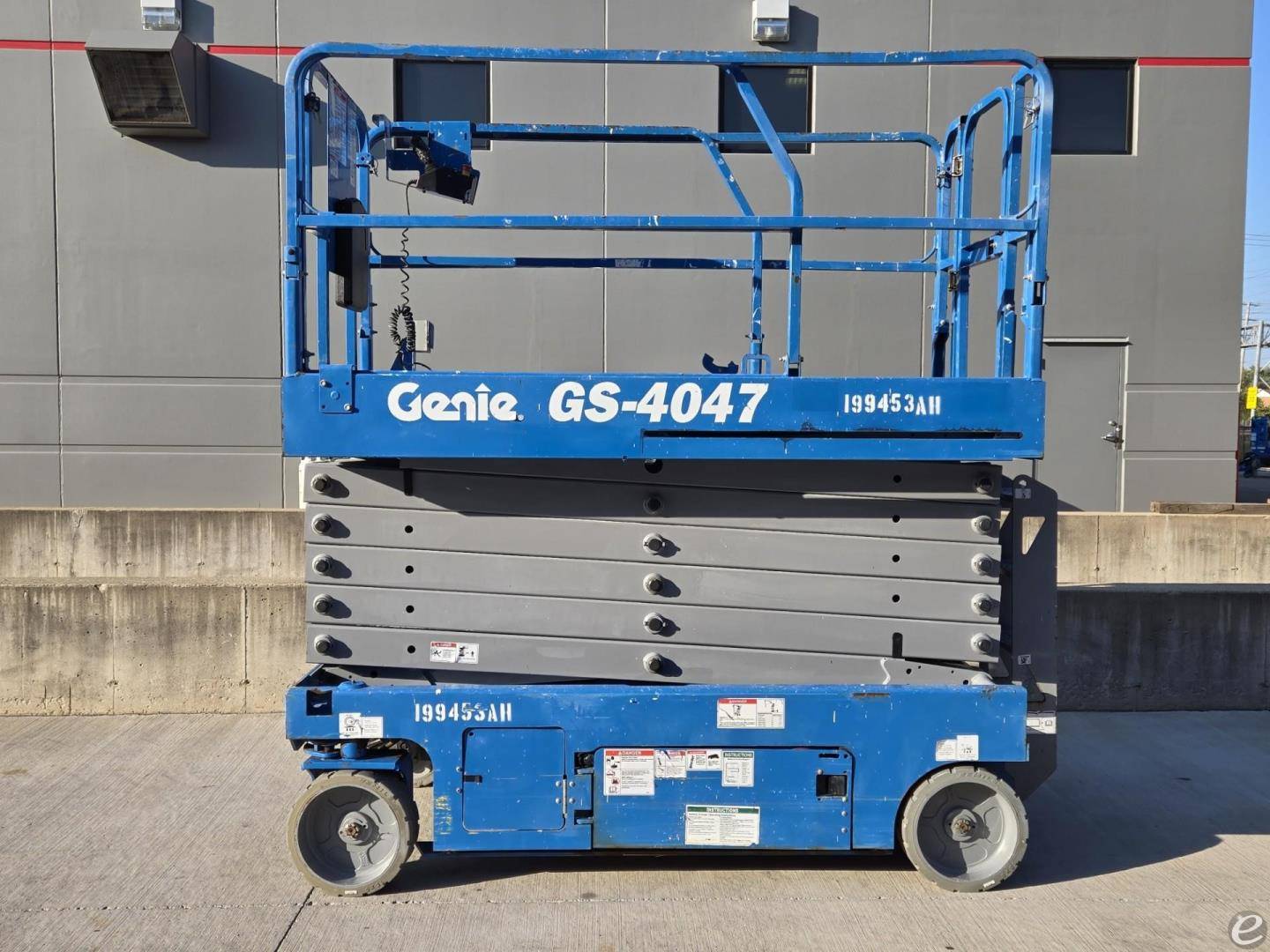 2017 Genie GS4047 Electric Scissor ...