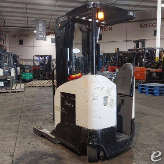 2016 Crown RR5725-45