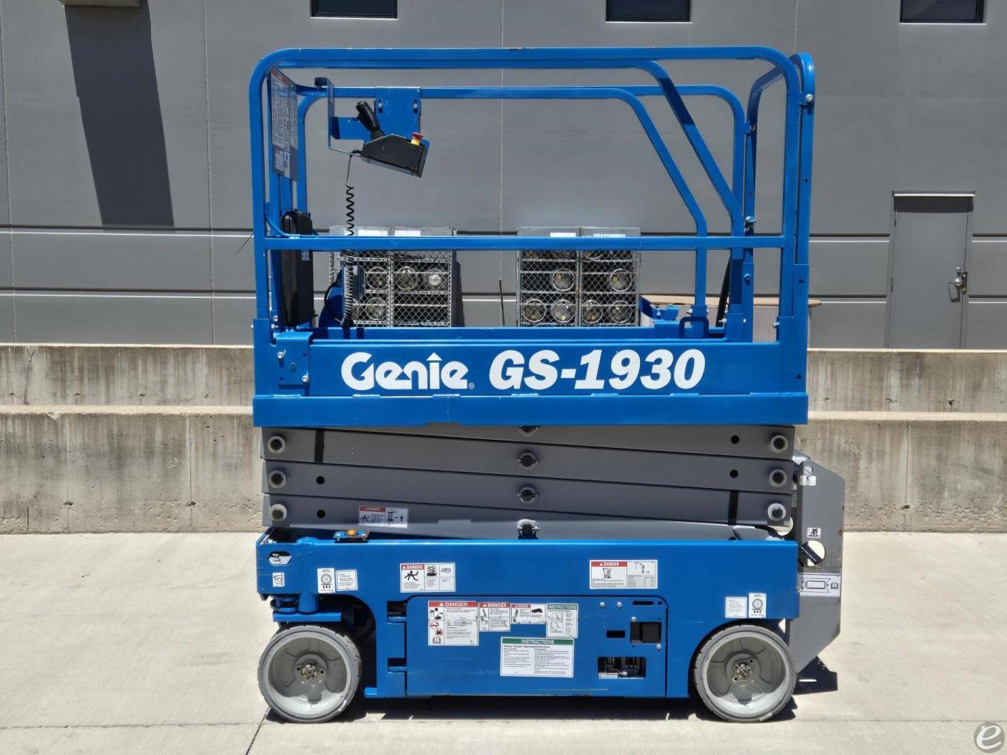 2017 Genie GS1930 Electric Scissor ...