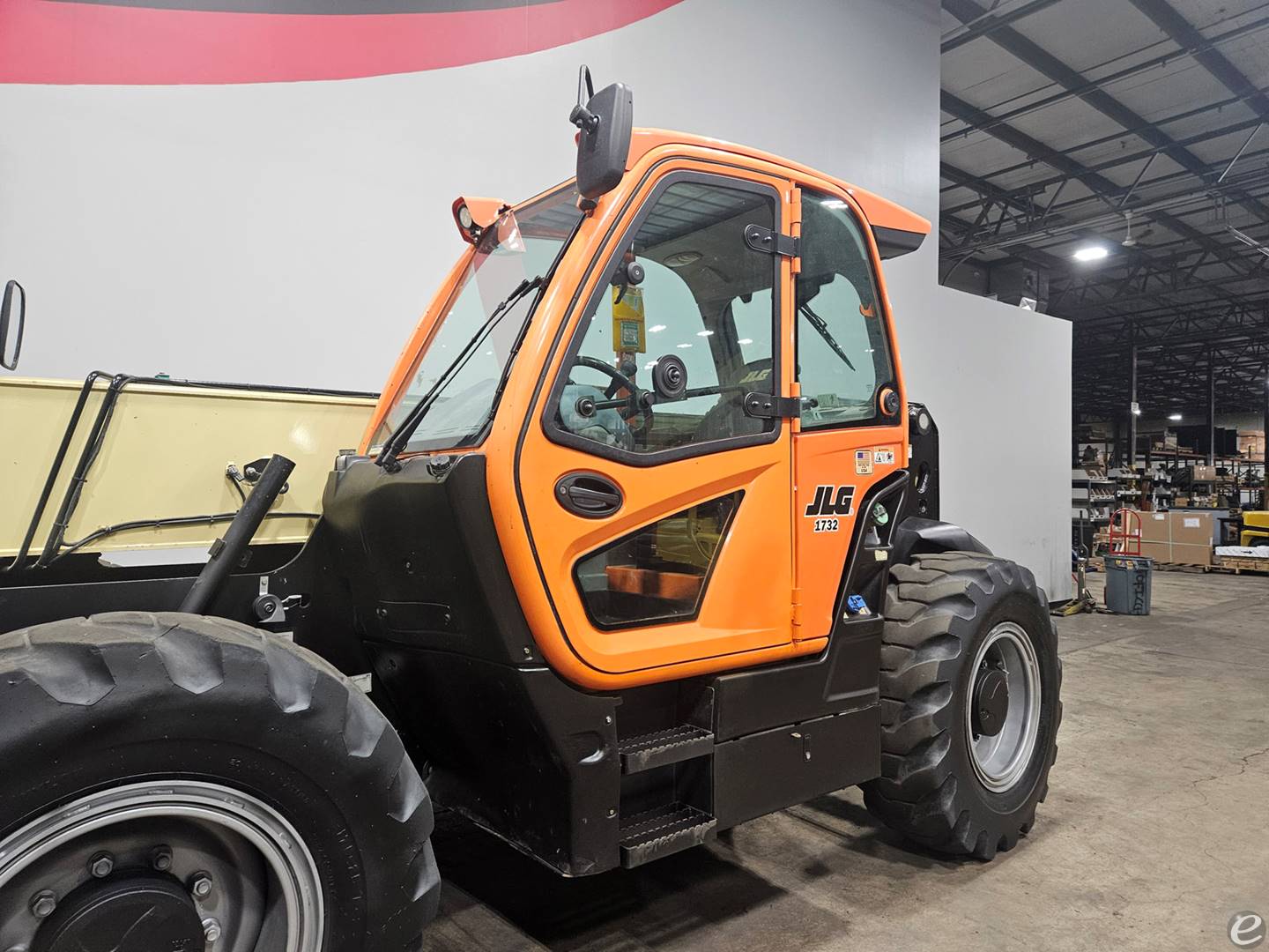 2020 JLG 1732