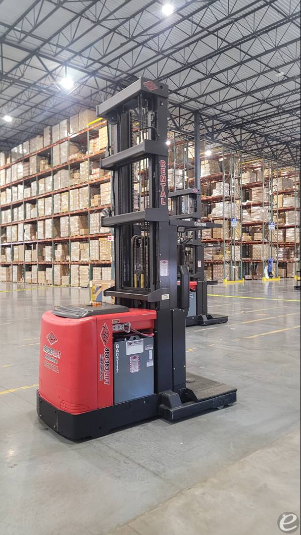 2015 Raymond 560-OPC30TT Electric Order Picker - 123Forklift