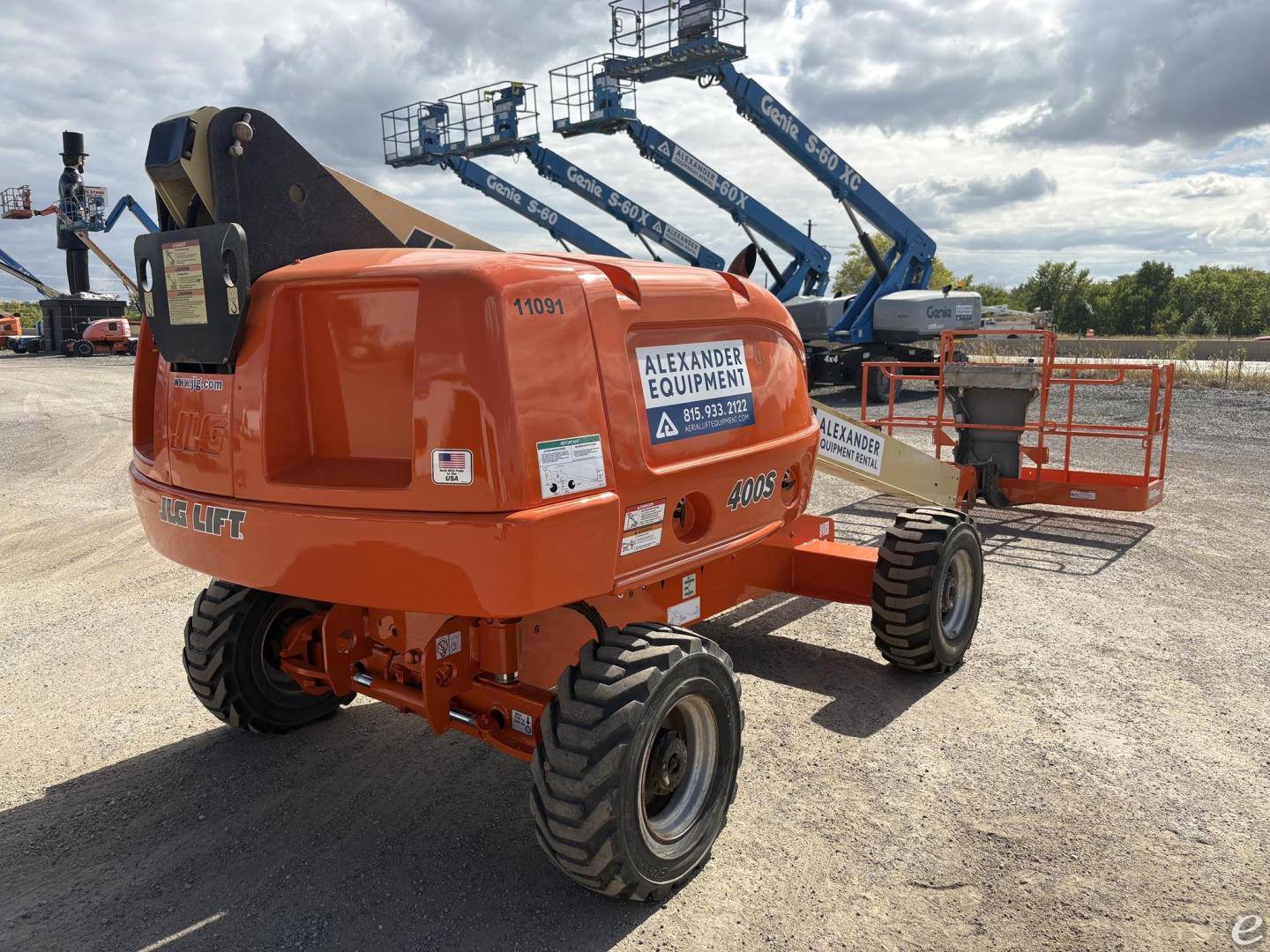 2013 JLG 400S