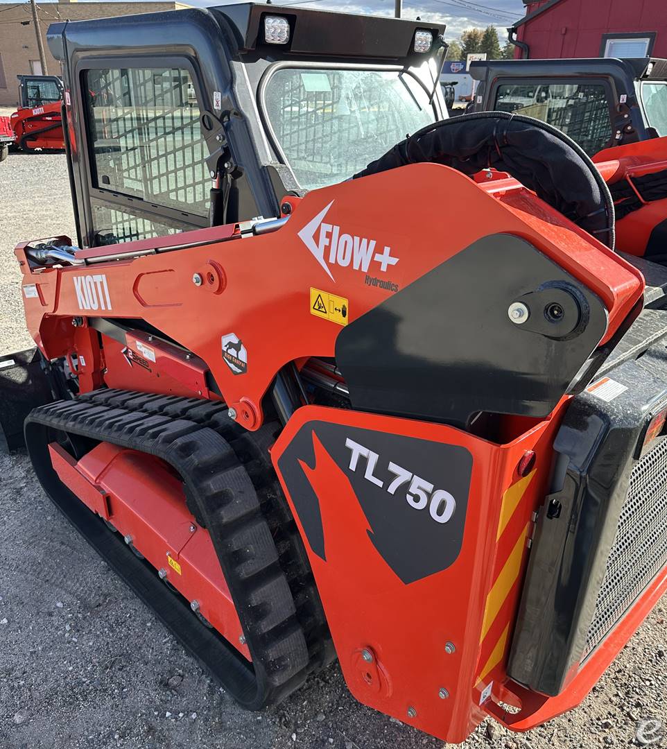 KIOTI TL750