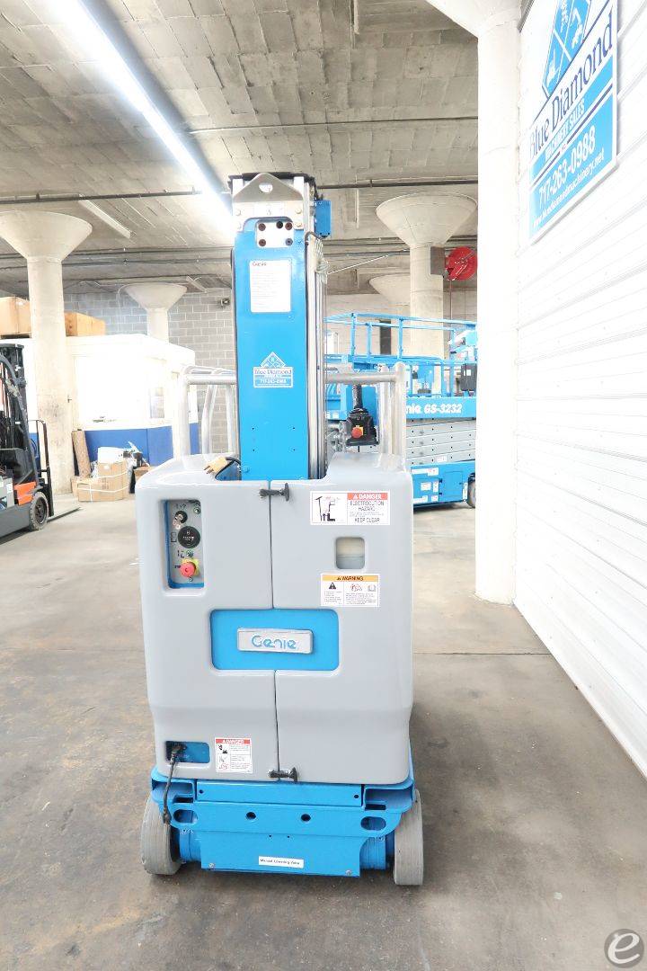 2010 Genie GR20 Electric Scissor Lift - 123Forklift