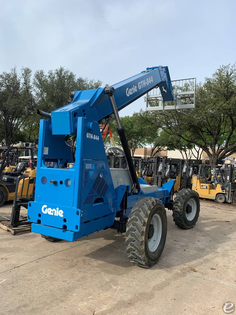 2012 Genie GTH844 Diesel Telehandlers - 123Forklift