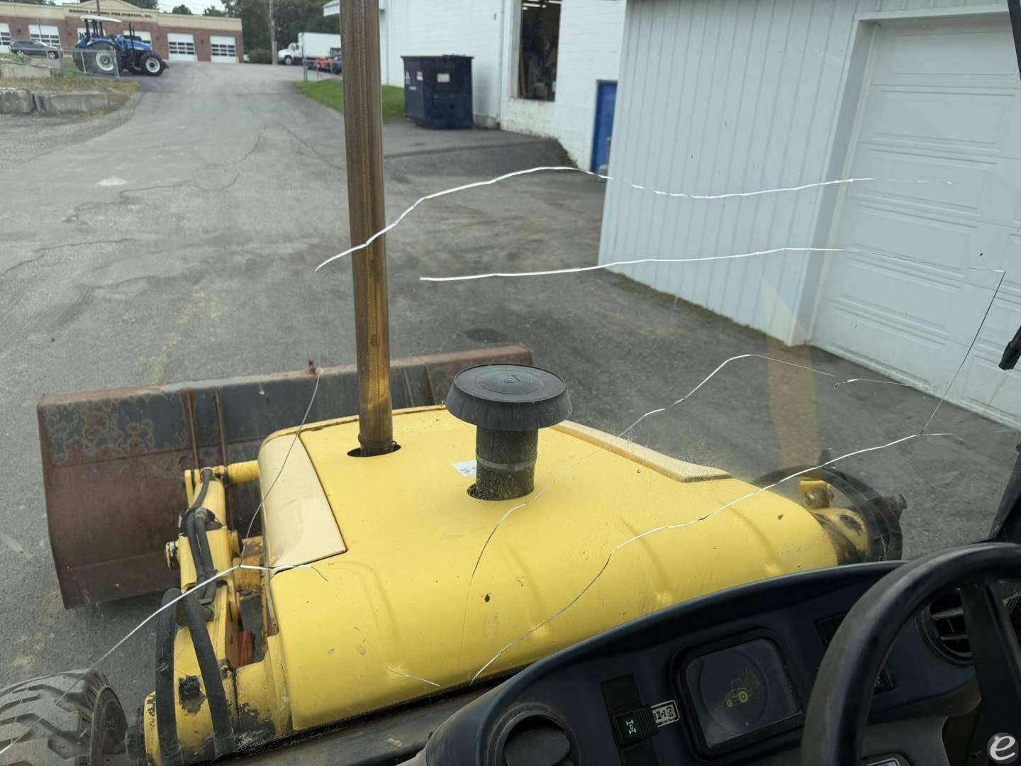2005 New Holland LB75B