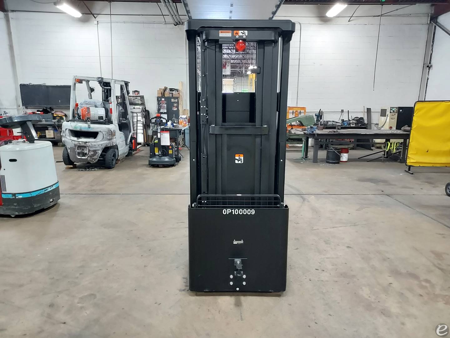 2023 Clark OSQ-162 Electric Order Picker - 123Forklift