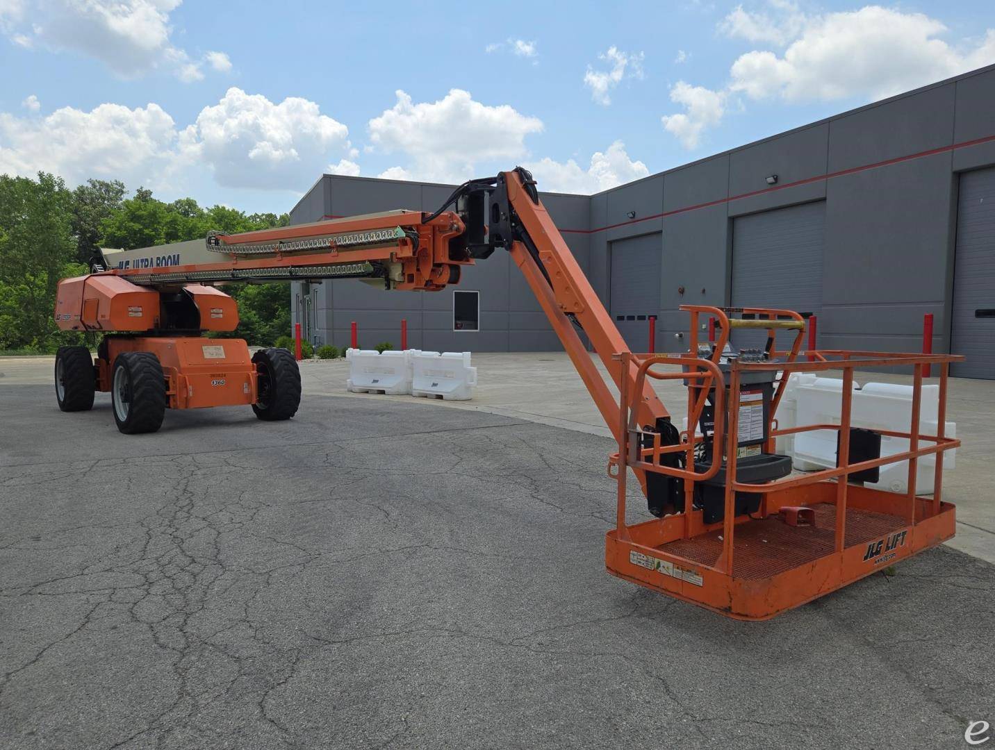 2009 JLG 1350SJP
