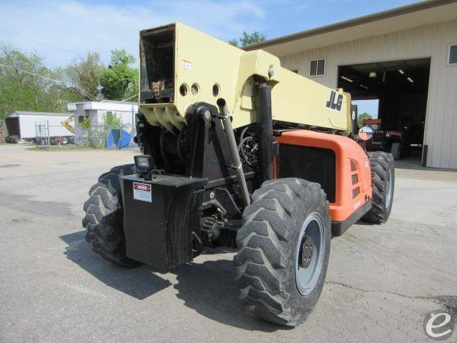 2017 JLG G15-44A