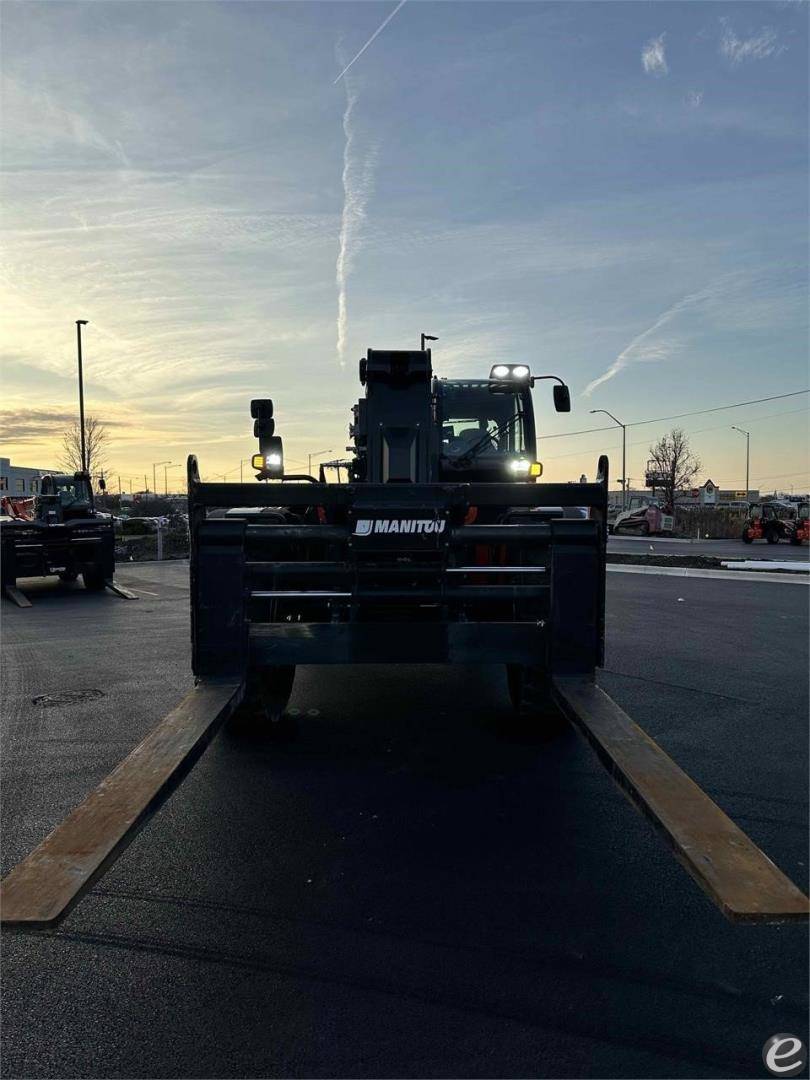 2023 Manitou MHT11250
