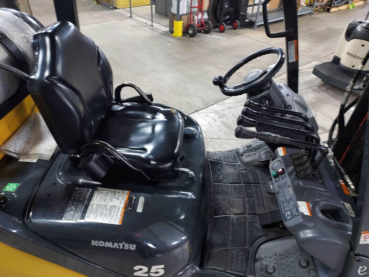 2015 Komatsu FG25ST-16 LP Gas Forklift - 123Forklift