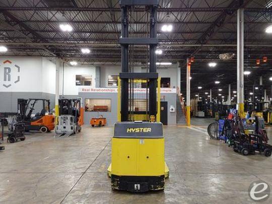 2017 Hyster R30XMA3 Electric Order Picker - 123Forklift