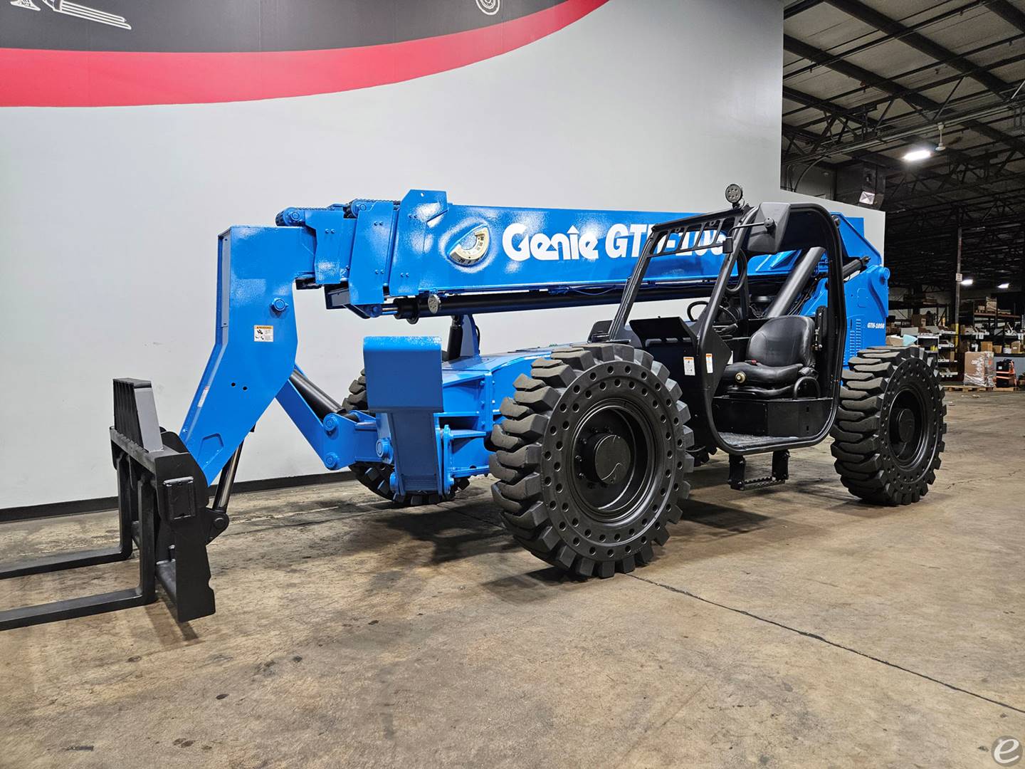2017 Genie GTH1056