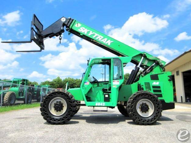 2016 Skytrak 8042 Diesel Telehandle...