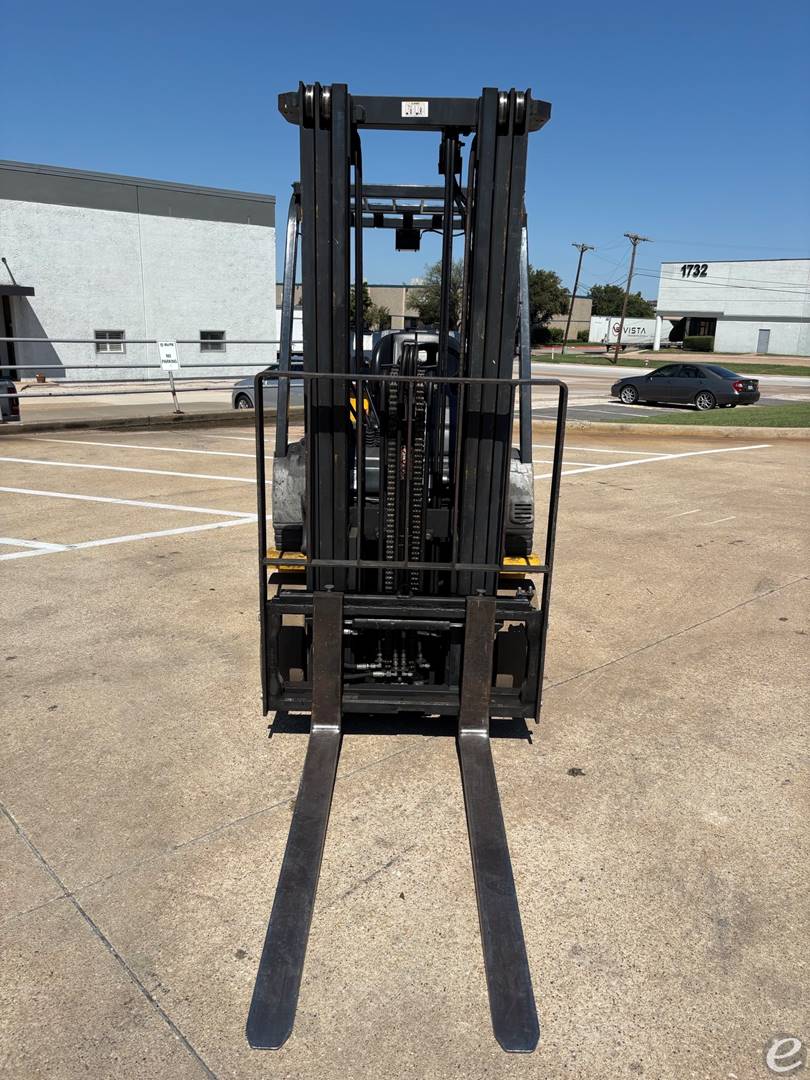 2017 Komatsu FG25ST-16