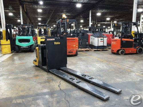 2014 Yale MPC080