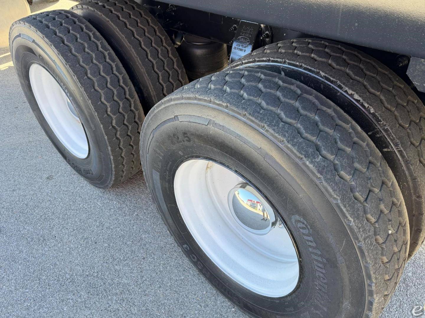 2015 Peterbilt 365