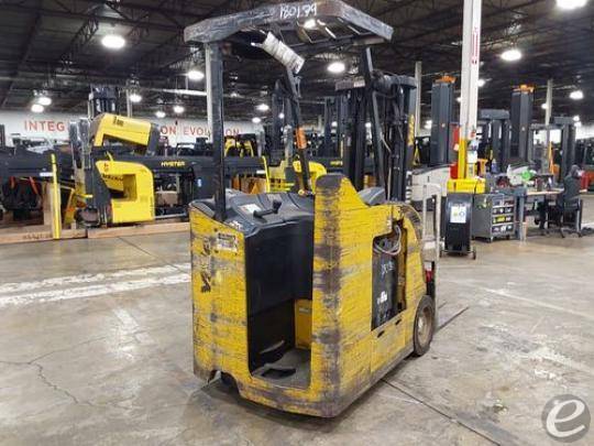 2016 Yale ESC040 Electric Forklift - 123Forklift