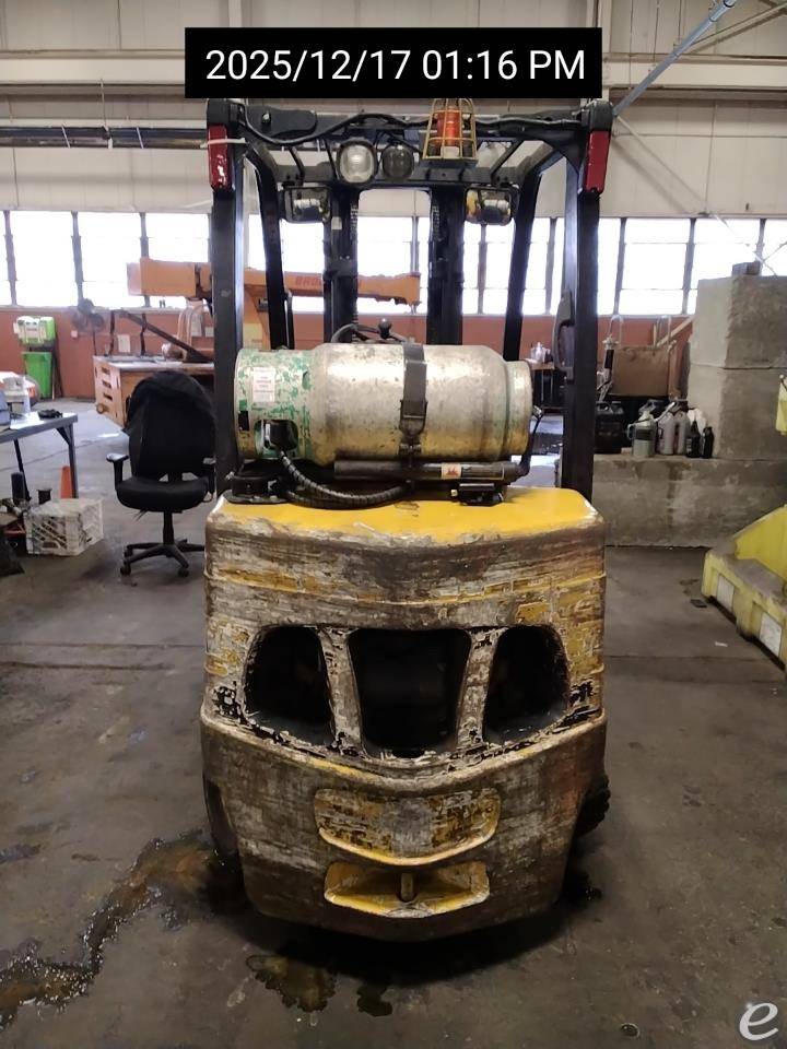 2022 Yale GC070VX