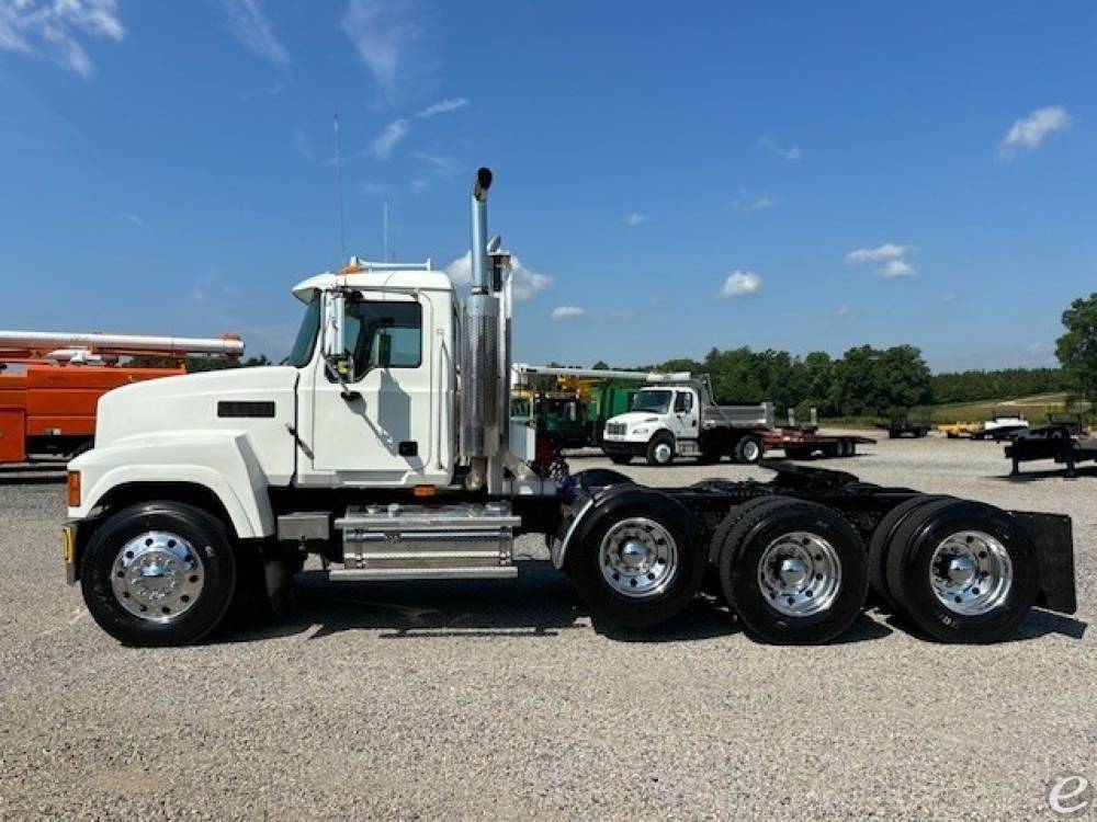 2007 Mack CHN613