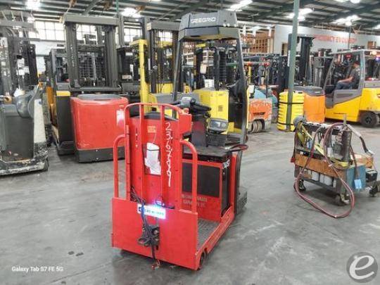 2017 Raymond 3020