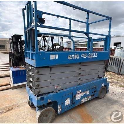 2020 Genie GS3232