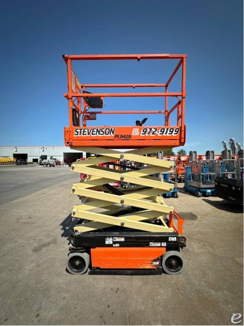 2021 JLG R1932i