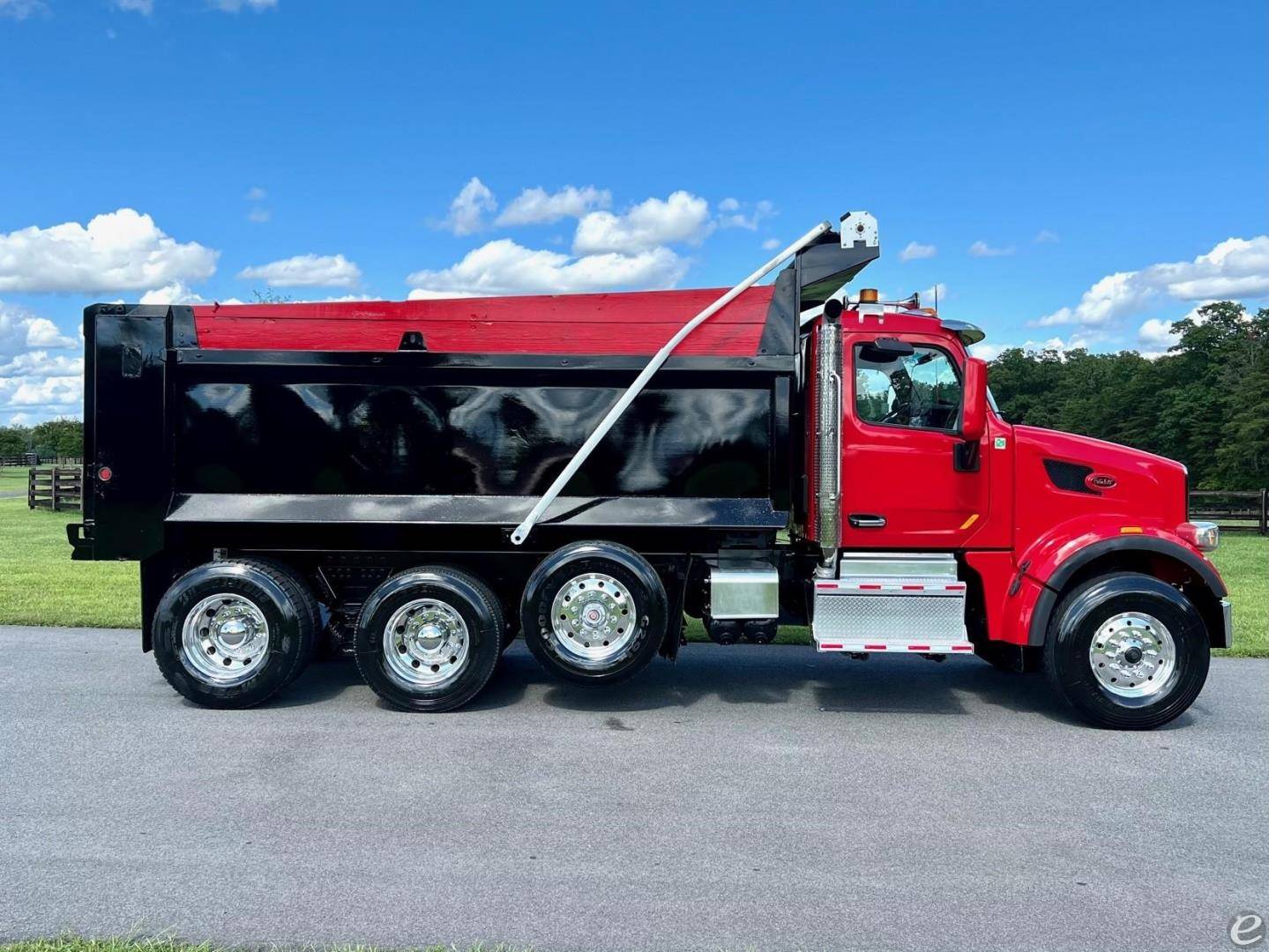 2021 Peterbilt 567