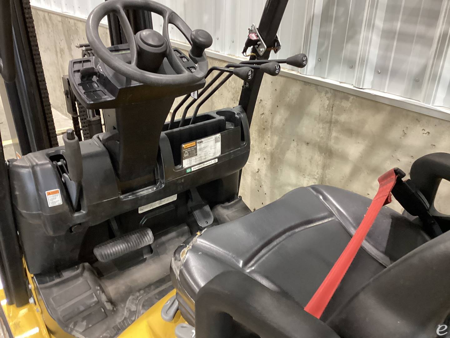 2021 Yale GC050LX