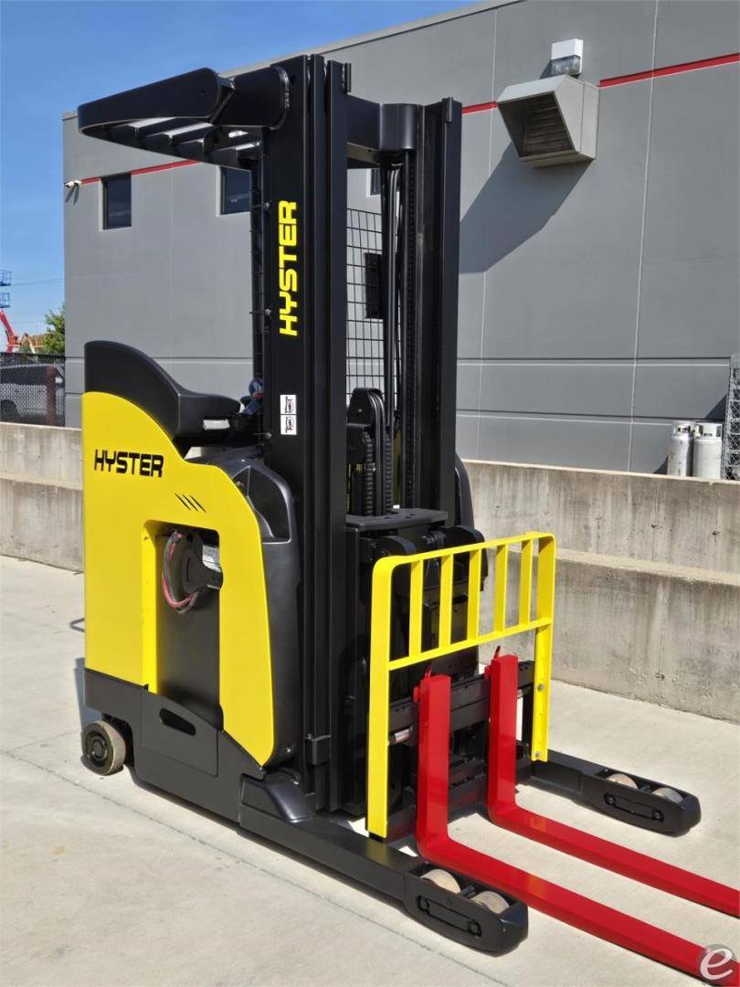 2017 Hyster N30ZDRS2 Electric Forklift - 123Forklift