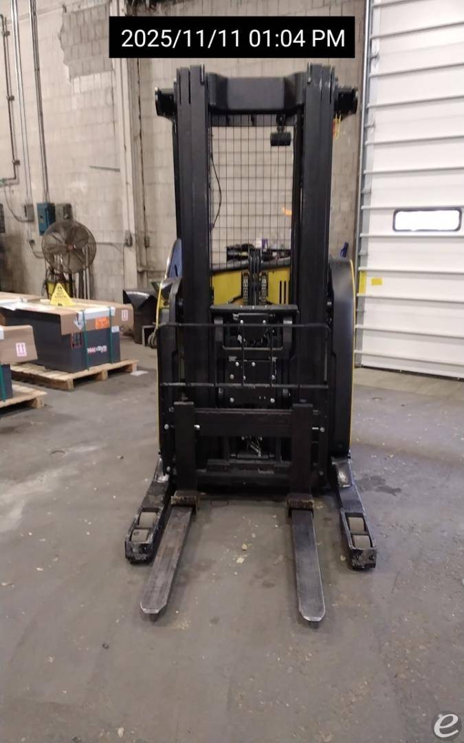 2020 Yale NR035DB