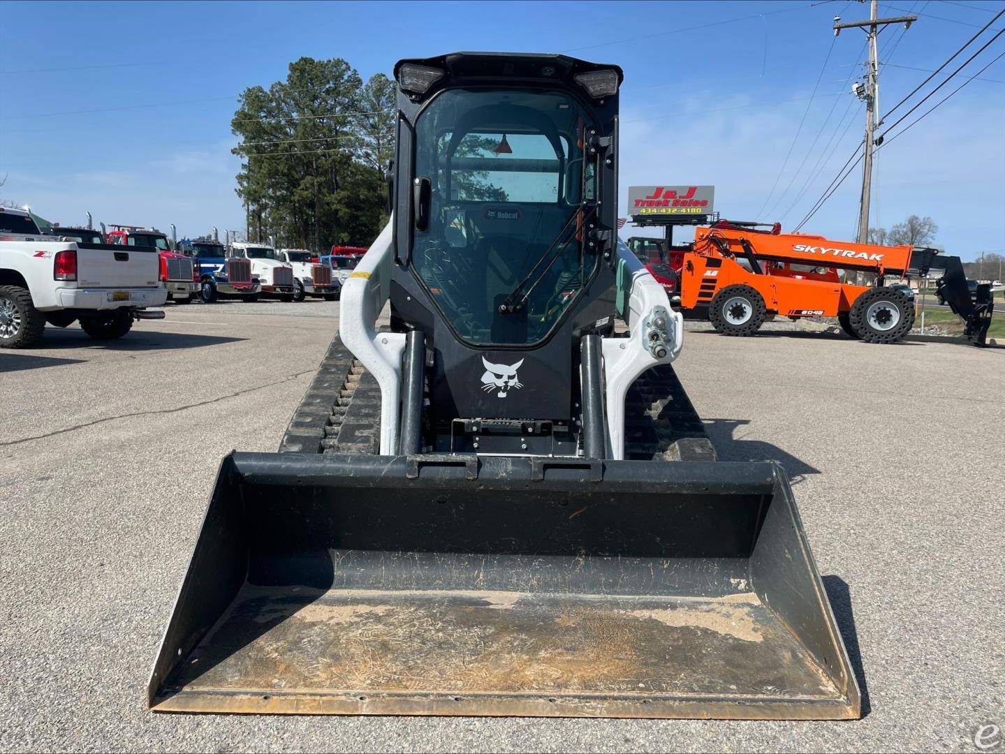 2025 Bobcat T66