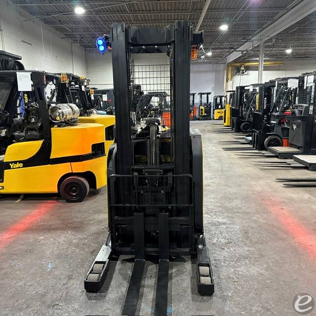 2021 Yale NR045EB