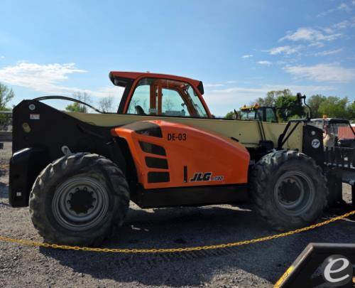 2025 JLG 1732