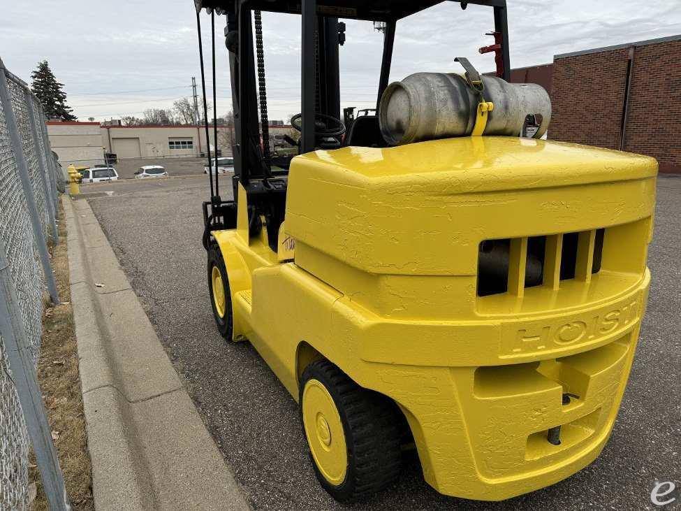 2000 Hoist Liftruck                               F160 LP Gas Forklift - 123Forklift