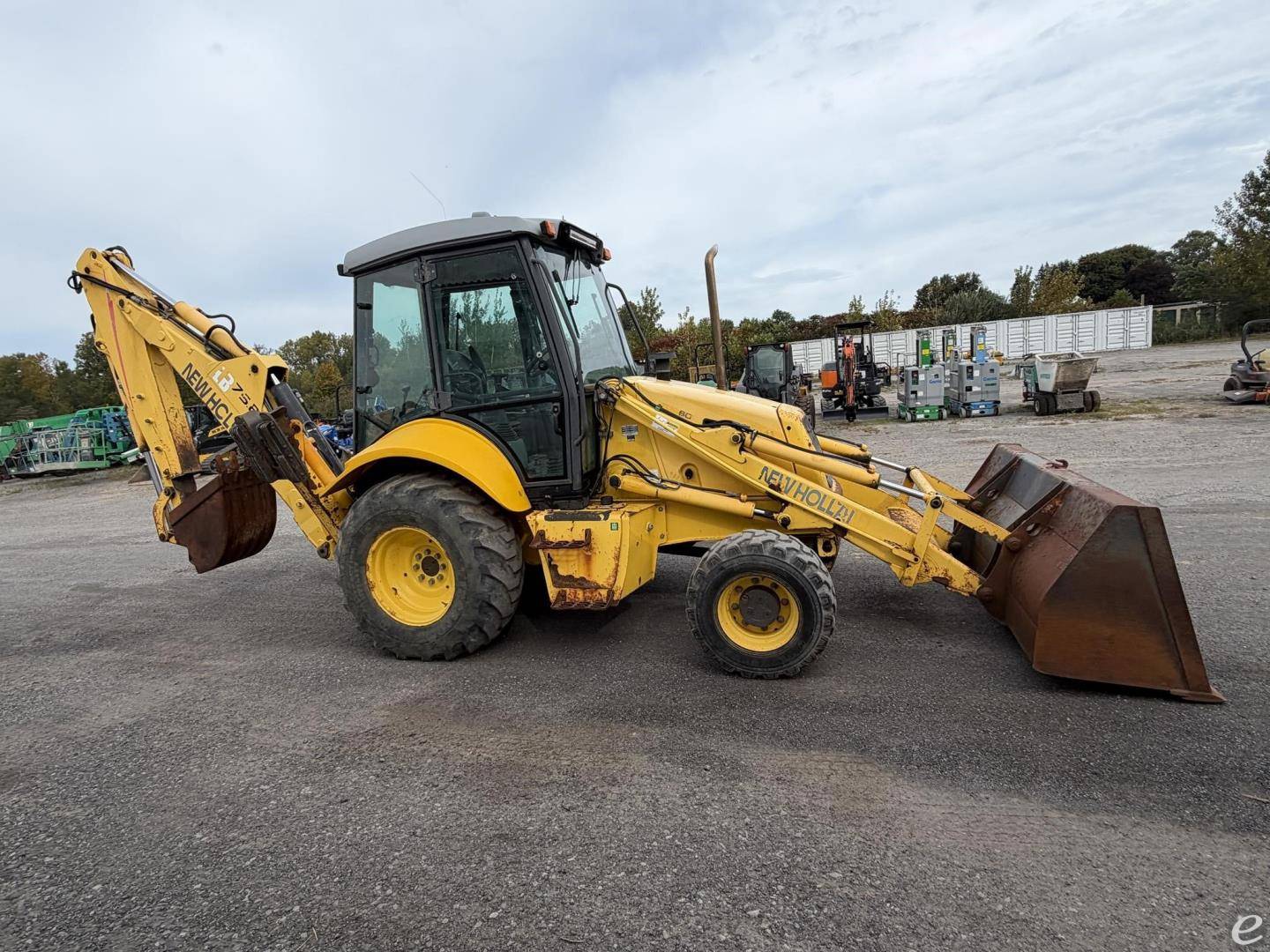 2005 New Holland LB75B