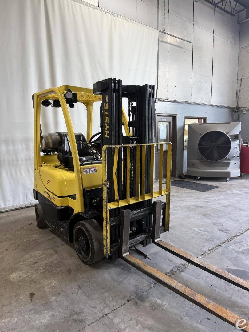 2017 Hyster S40FT