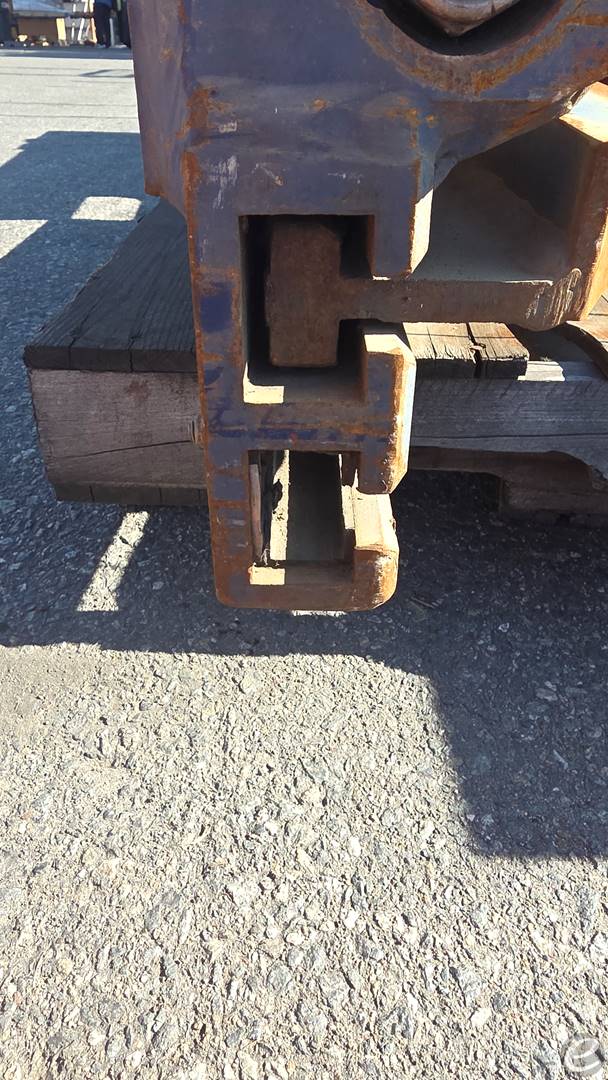2014 Rightline LBM151