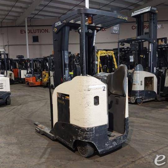 2018 Crown RR5725-45