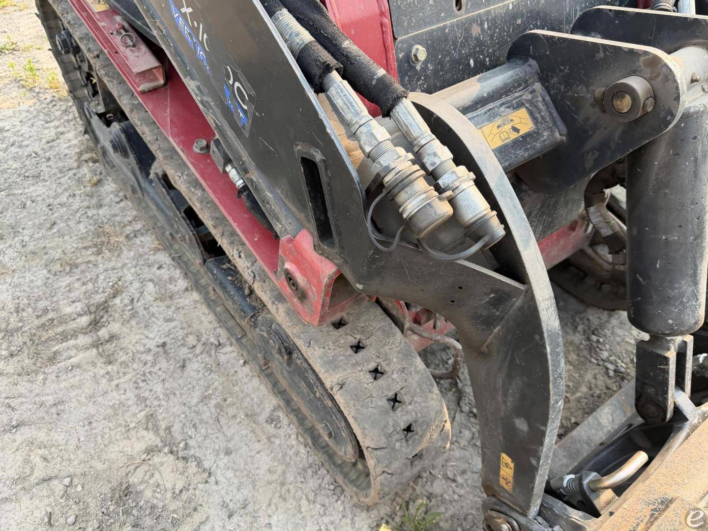 2017 Toro DINGO TX1000N