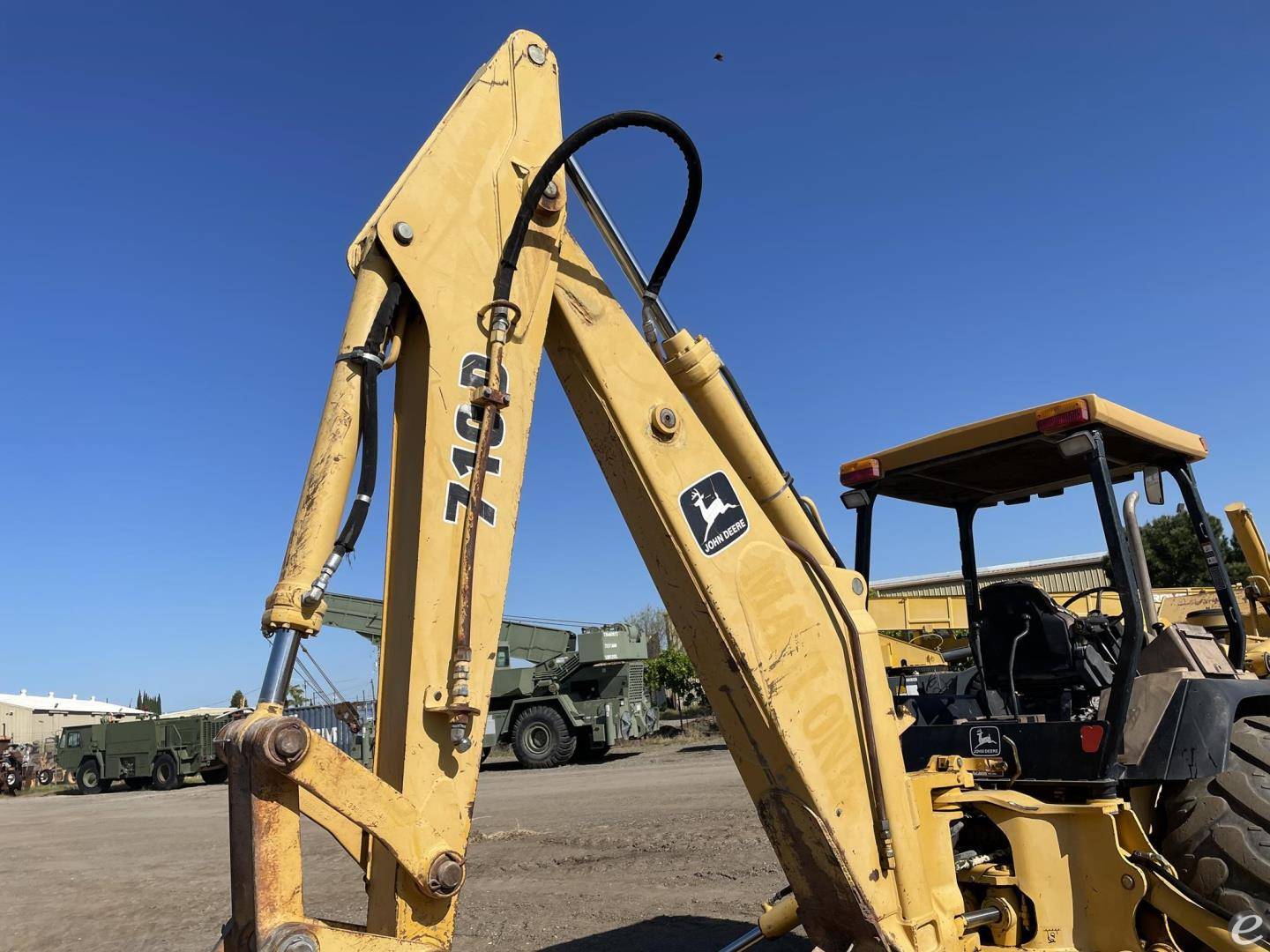 2002 John Deere 710D