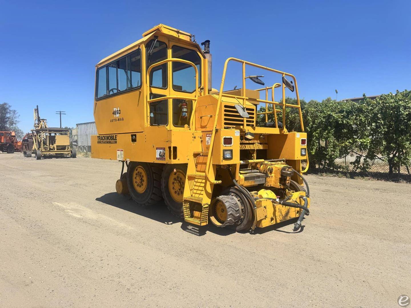 1999 Track Mobile 4650TM