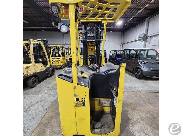 2016 Hyster E35HSD3 Electric Forklift - 123Forklift