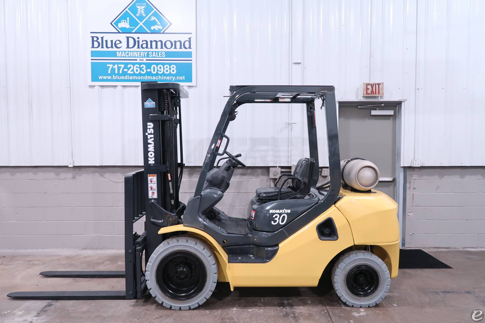 2012 Komatsu FG30HT-16 Dual Fuel Forklift - 123Forklift