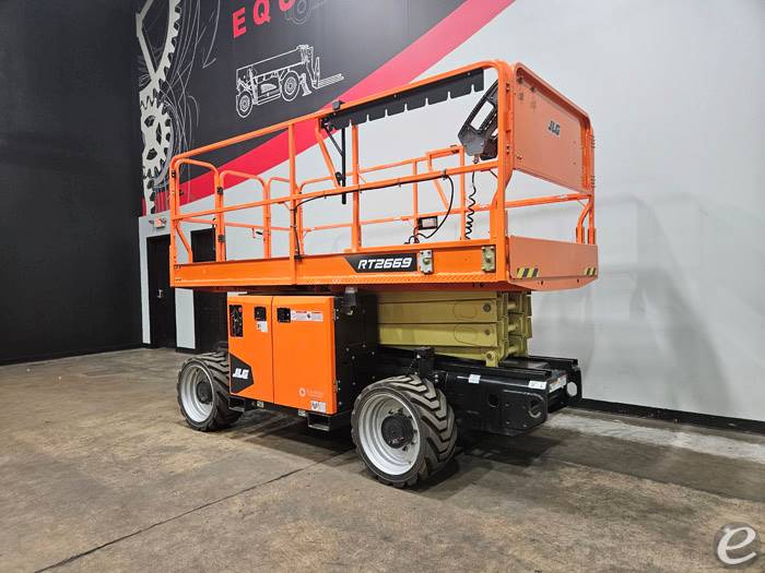 2025 JLG RT2669