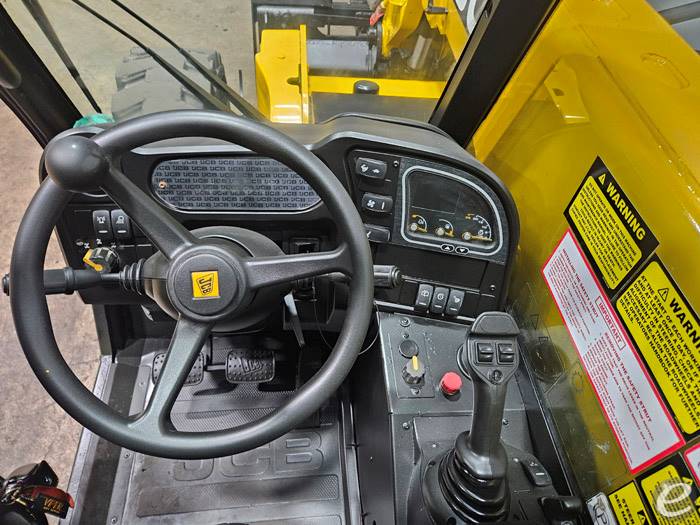 2017 JCB 525-60