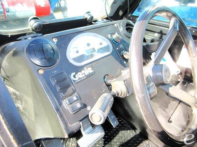2015 Genie GTH844