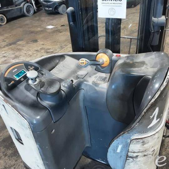 2016 Crown RR5725-45