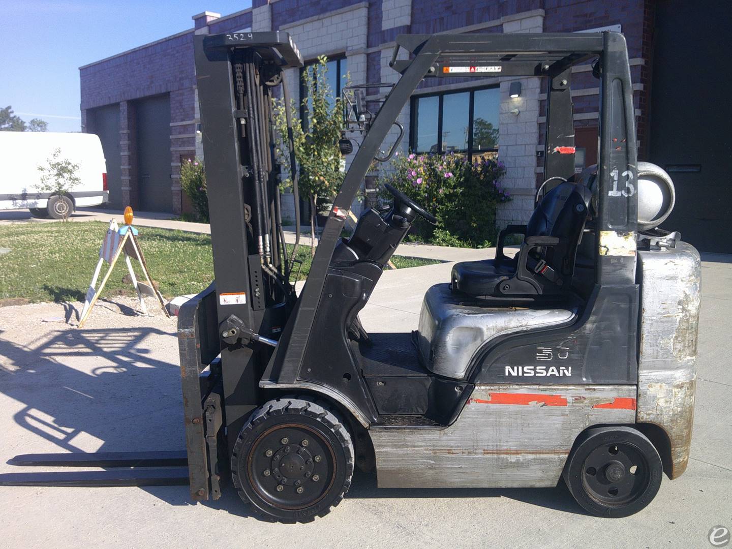 2008 Nissan MCP1FA25LV
