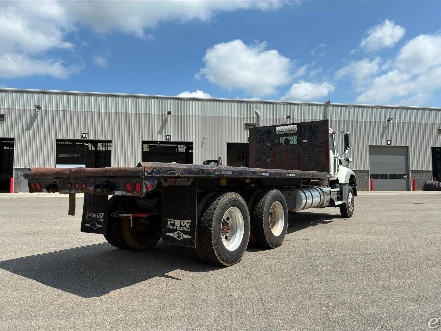 2011 Mack GRANITE GU713